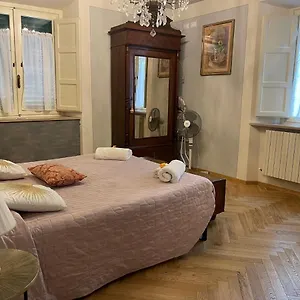 serenella-apartment.it-tuscanyhotel.com/